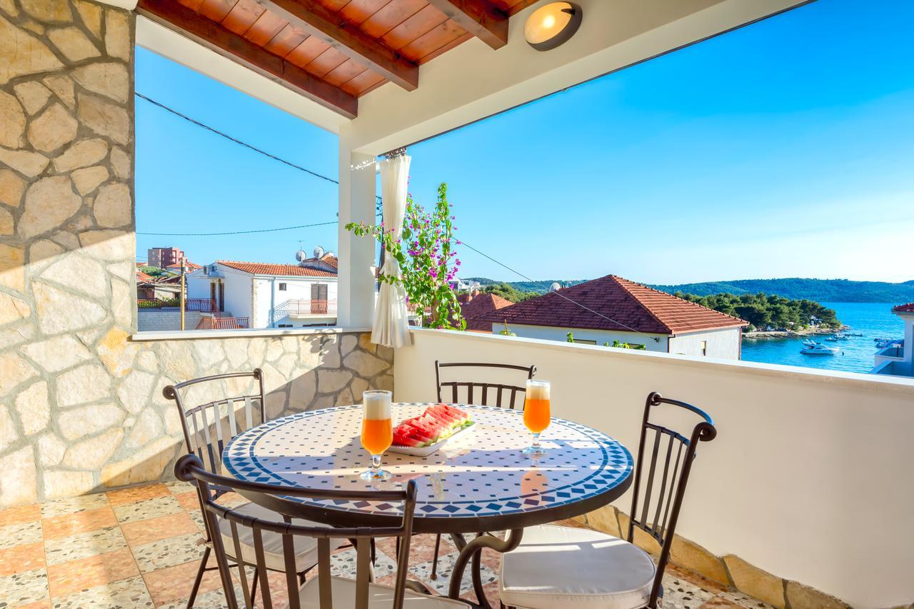 Villa Verandah Trogir Exteriör bild